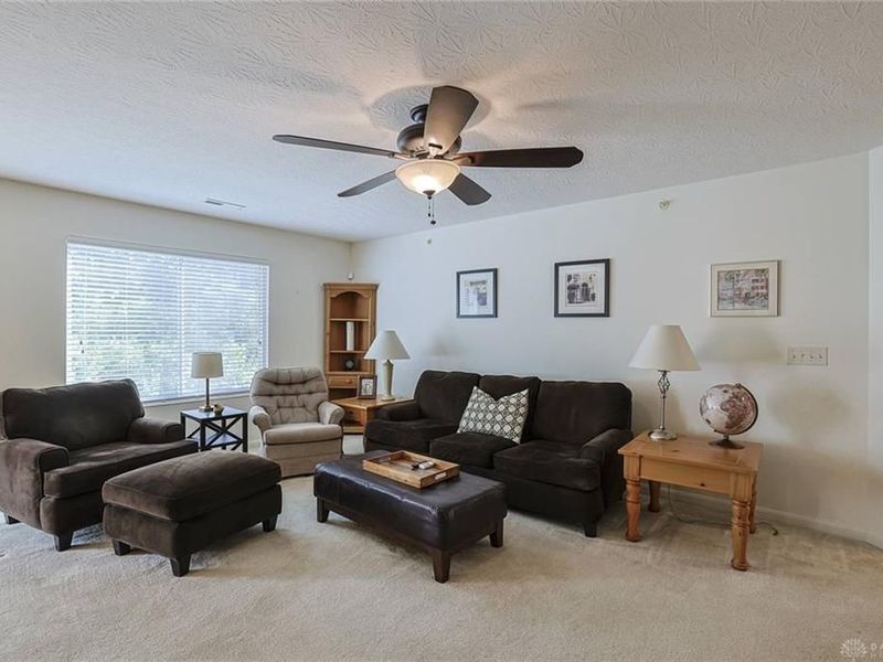 1296 Shadowood Trail, Maineville, OH 45039 Photo 9