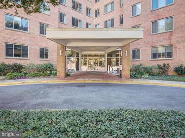 3000 SPOUT RUN PARKWAY , Unit A507, ARLINGTON, VA 22201