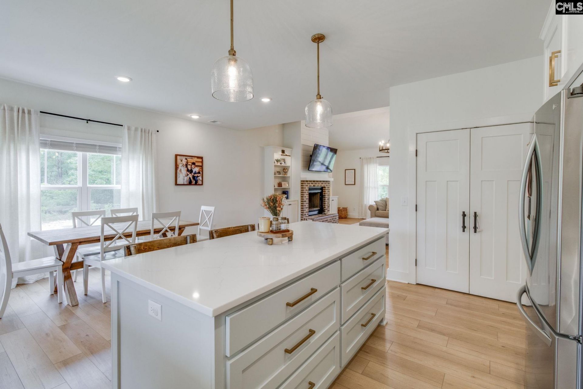 471 Mustang Road  Photo 16