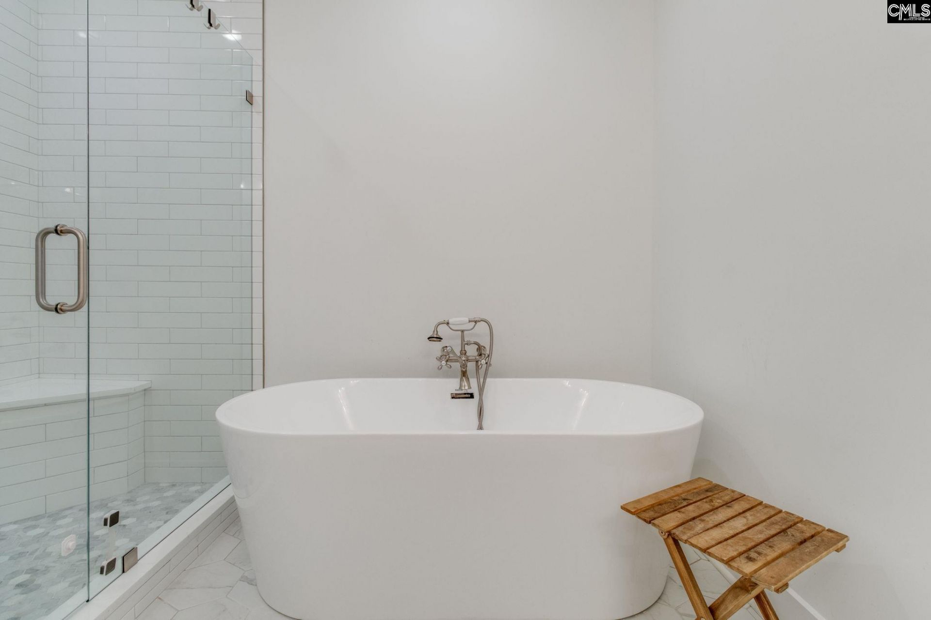 471 Mustang Road Photo 22