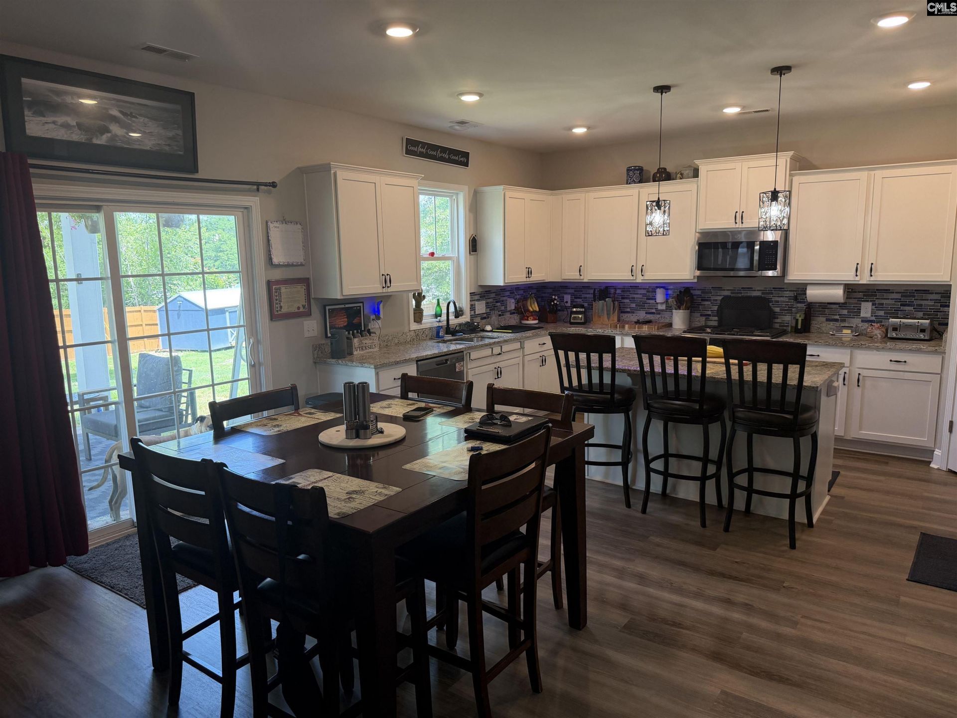 222 Sophie Court Photo 10