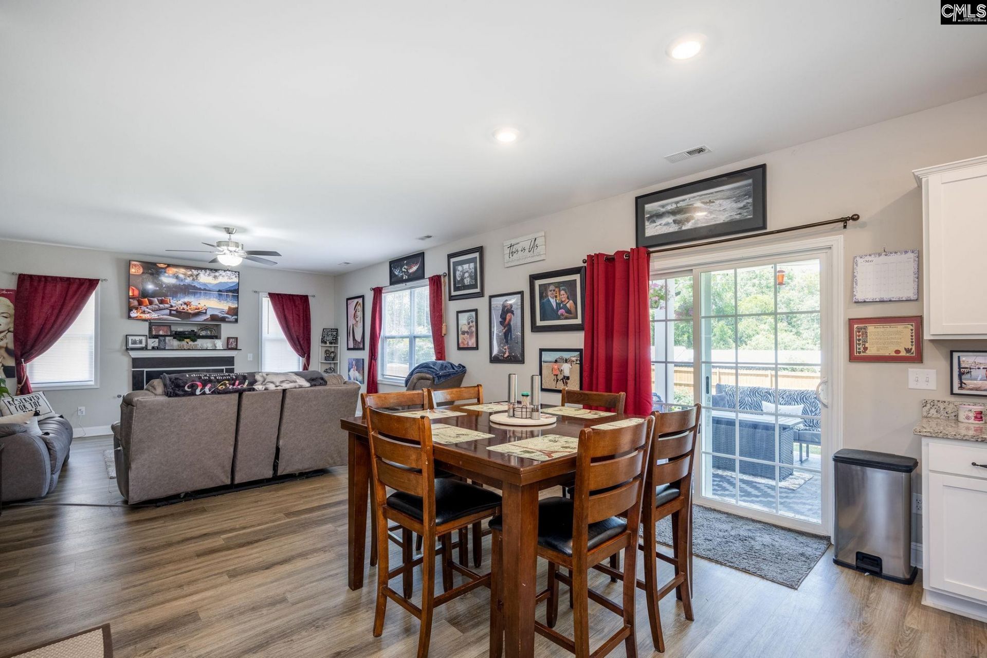 222 Sophie Court Photo 16