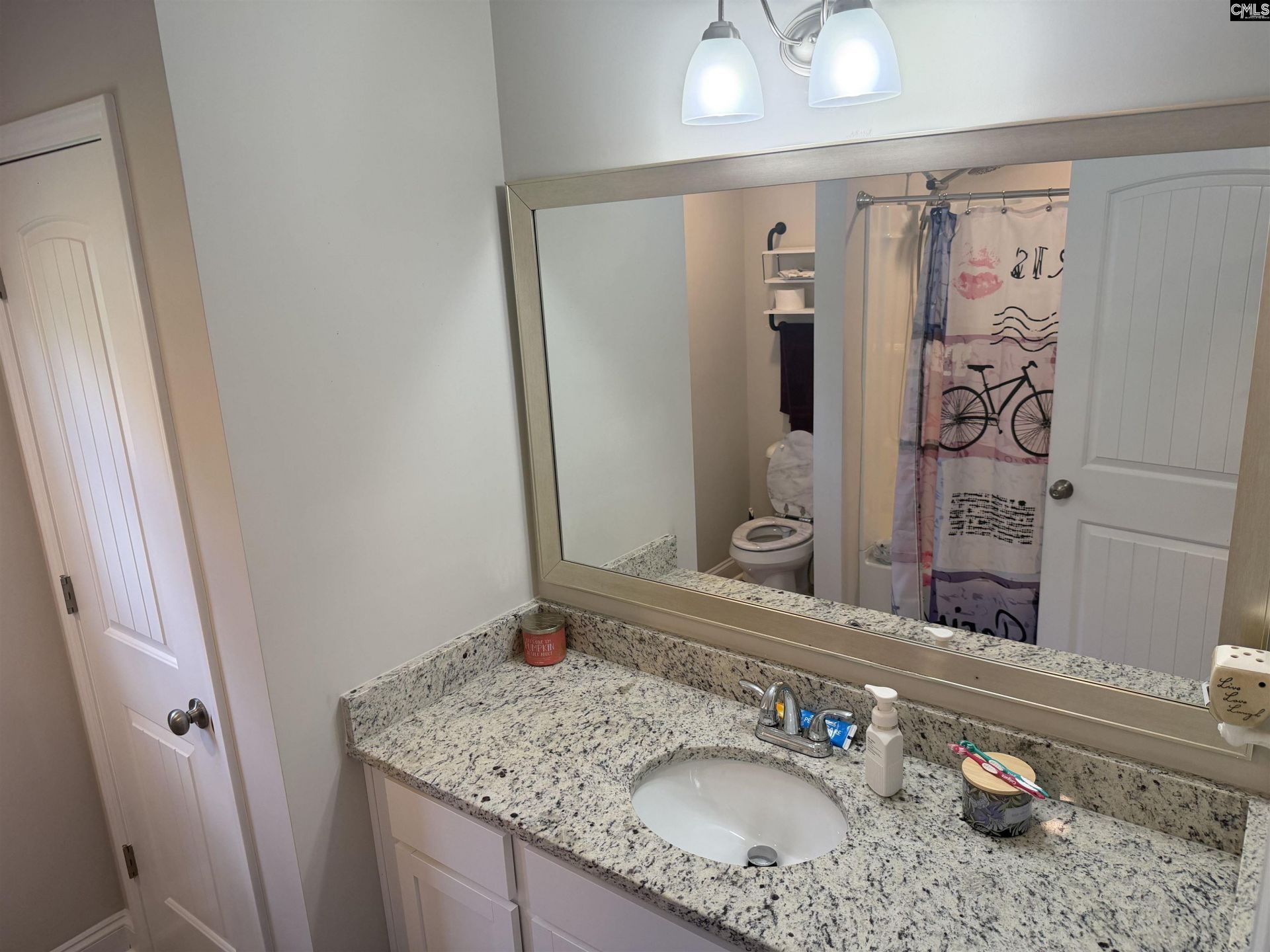 222 Sophie Court Photo 17