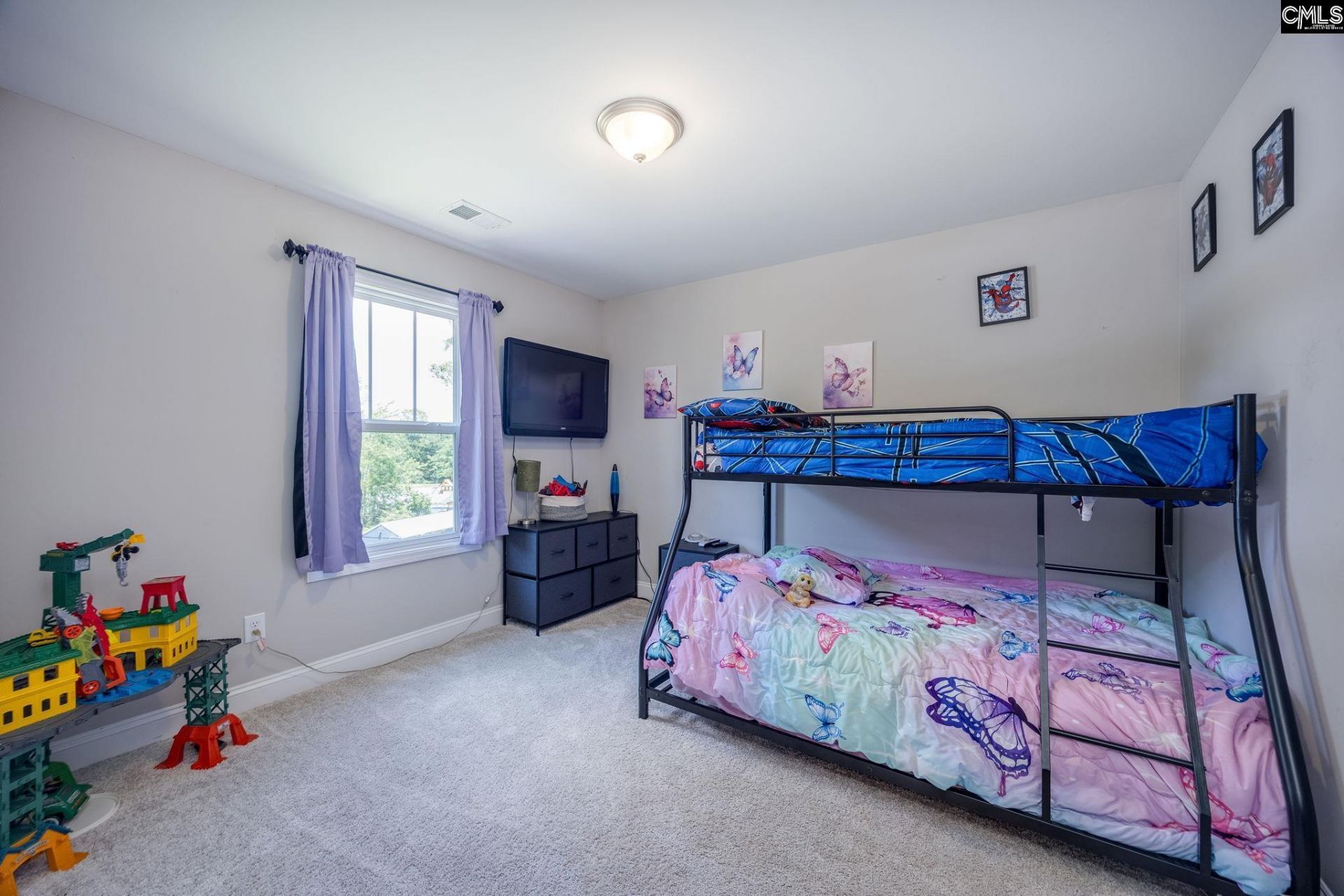 222 Sophie Court Photo 33