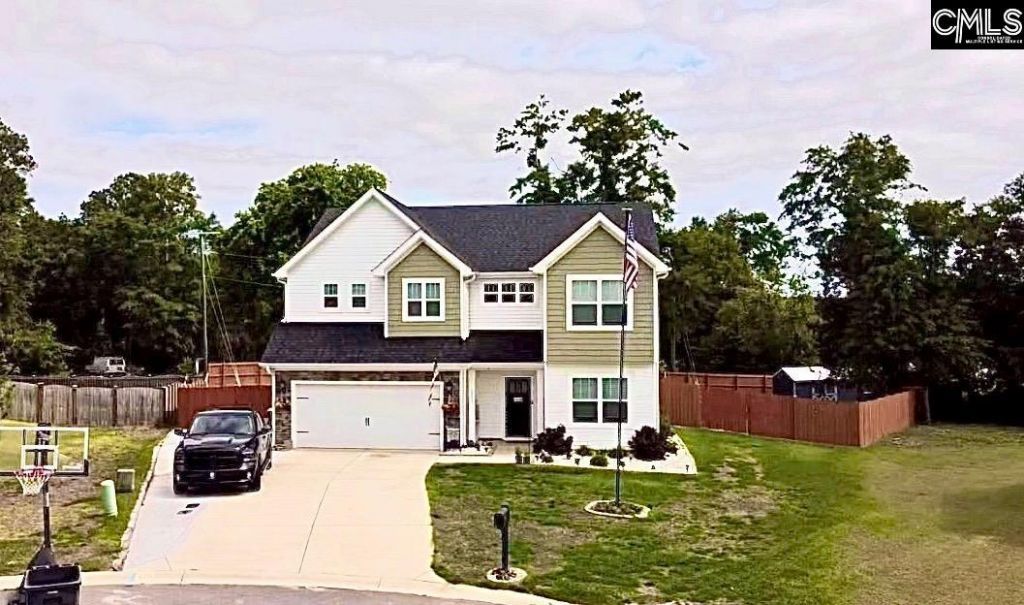 222 Sophie Court Photo 4
