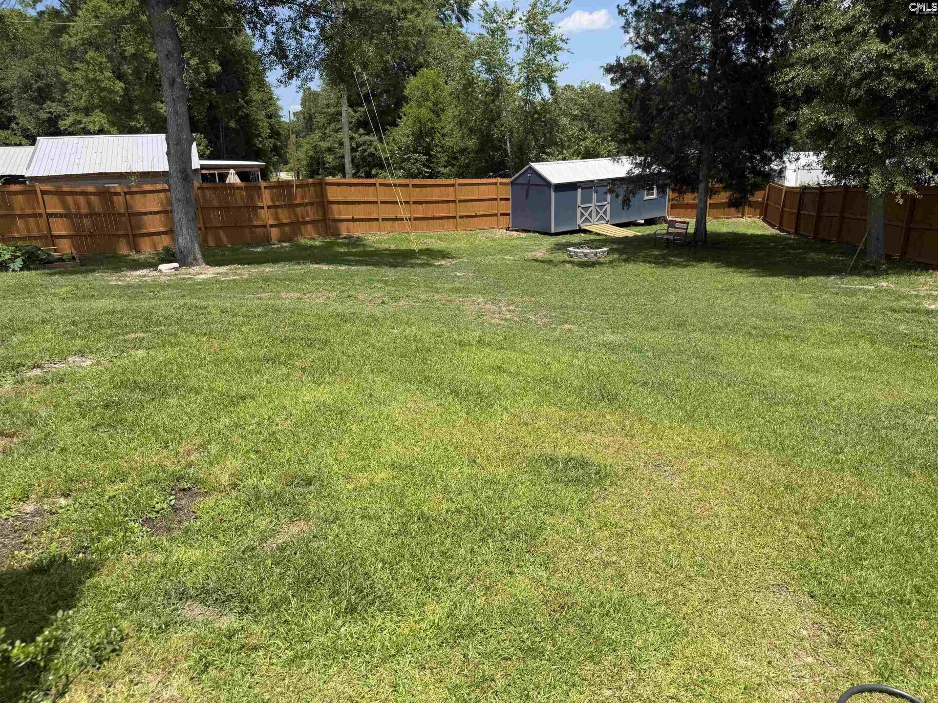 222 Sophie Court Photo 5