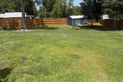222 Sophie Court photo 4