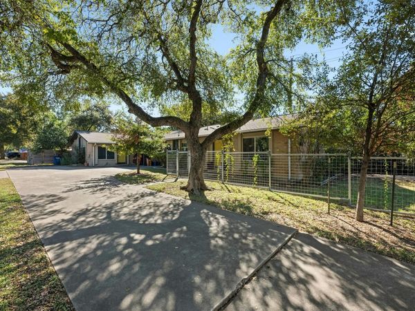 3713 Menchaca RD , Unit A, Austin, TX 78704