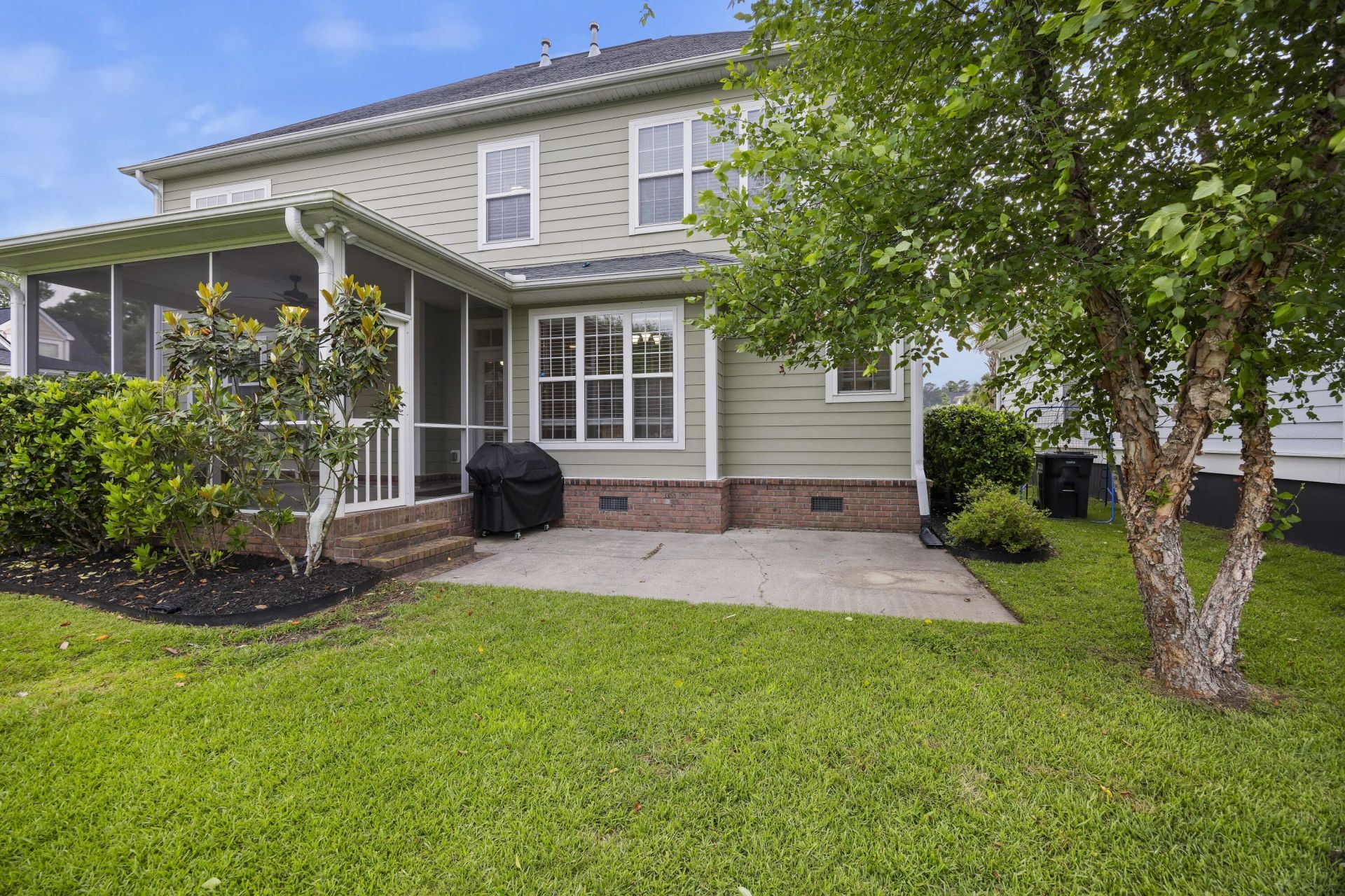 1011 Legacy Lane Photo 44
