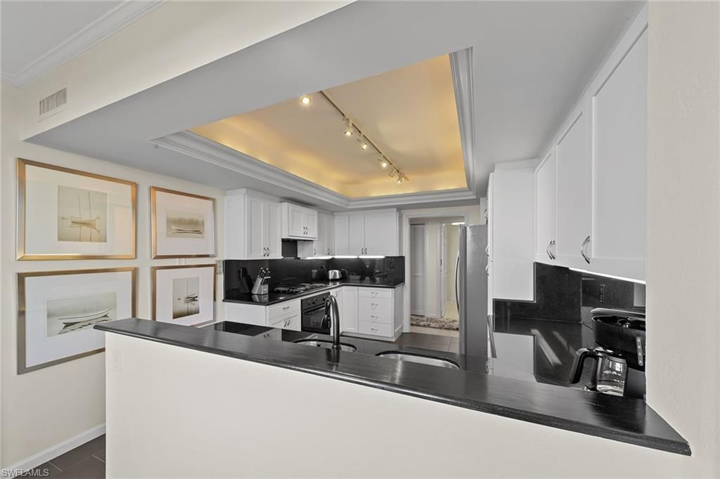6001 Pelican Bay Blvd, Unit 802, Naples, FL 34108 Photo