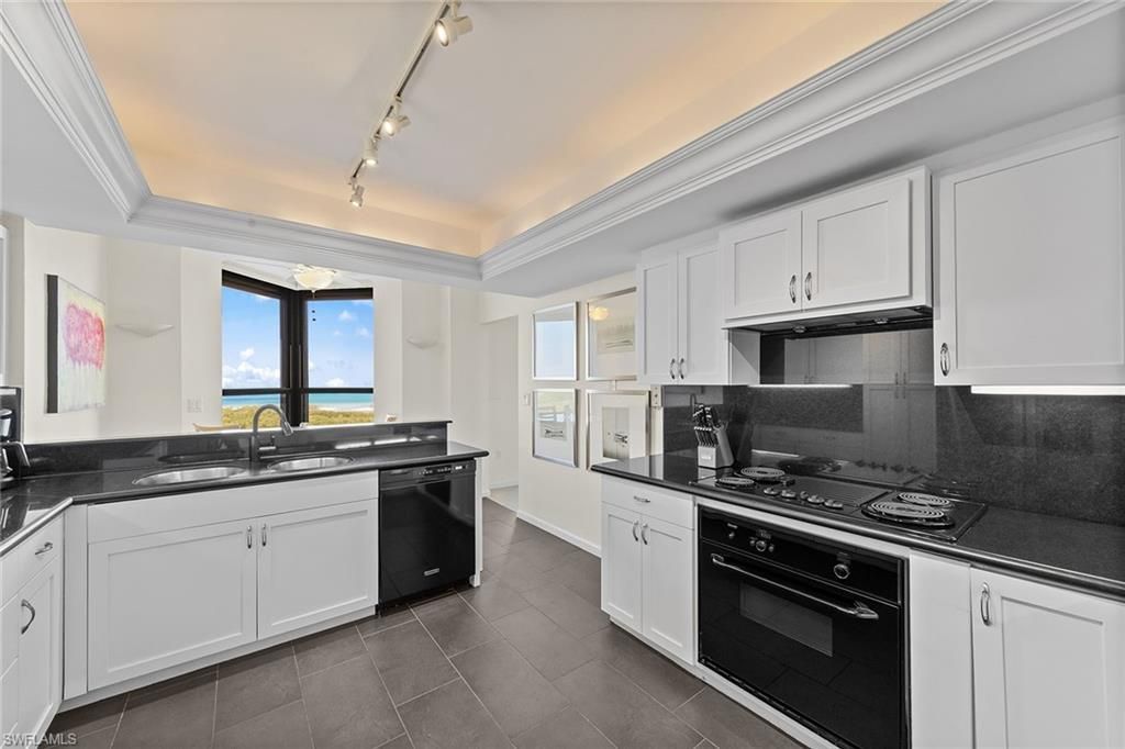 6001 Pelican Bay Blvd, Unit 802, Naples, FL 34108 Photo