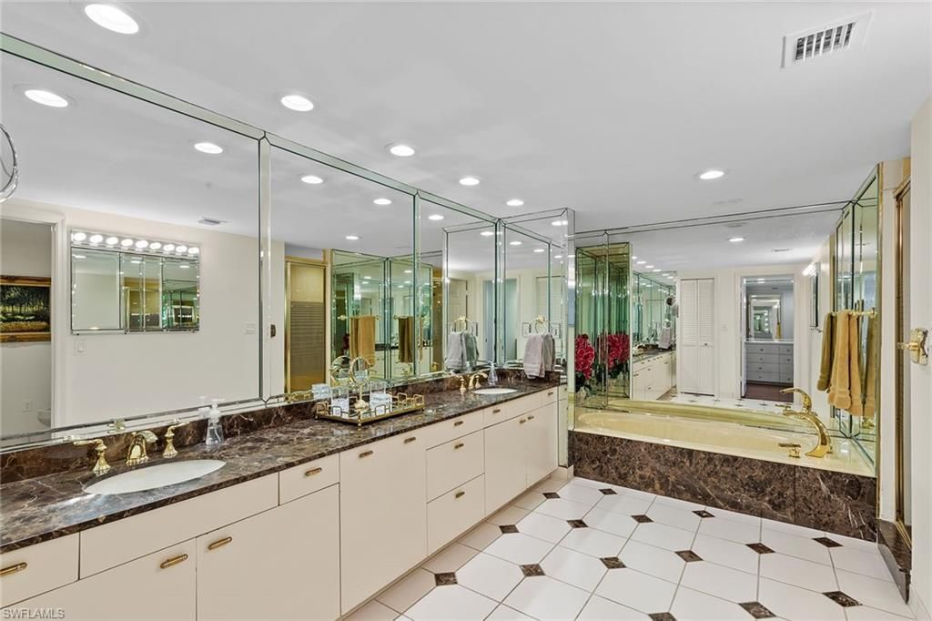 6001 Pelican Bay Blvd, Unit 802, Naples, FL 34108 Photo