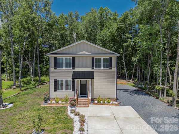1903 Midwood Drive , Albemarle, NC 28001