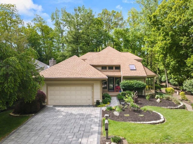 5677 Preston Mill Way, Dublin, OH 43017 Photo 2