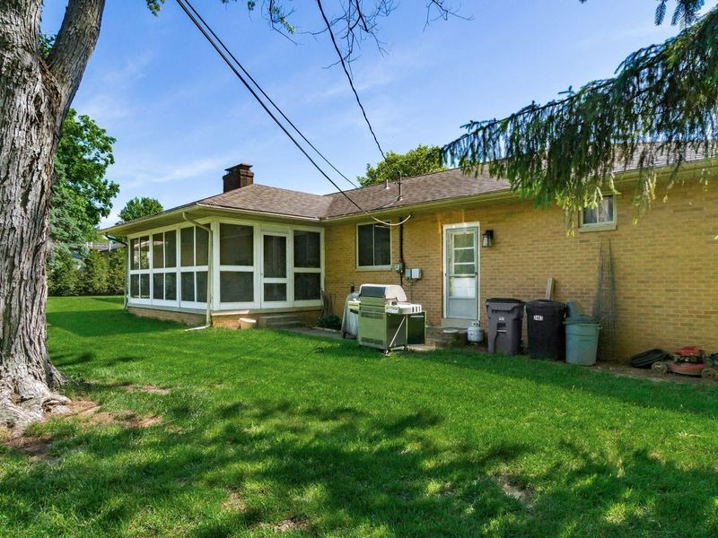 3849 Lyon Drive, Columbus, OH 43220 Photo 8