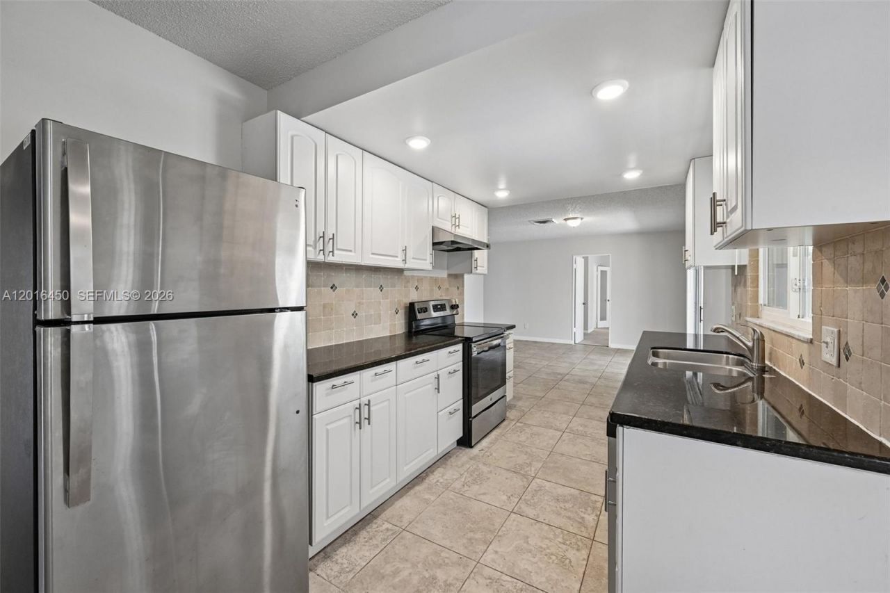 2449 SE Aneci St , Port Saint Lucie, FL 34984 Photo