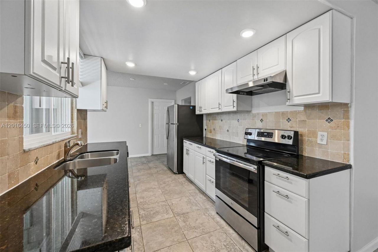 2449 SE Aneci St , Port Saint Lucie, FL 34984 Photo