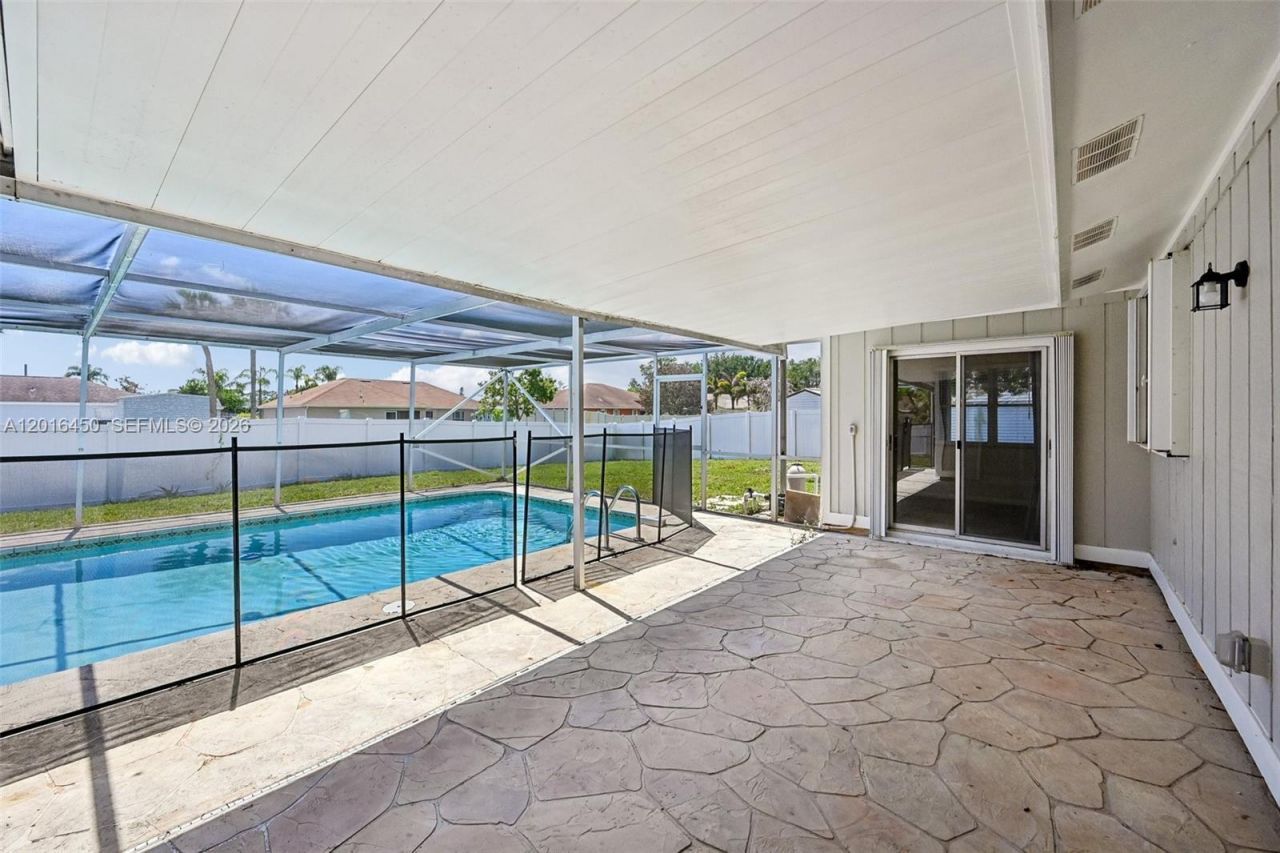 2449 SE Aneci St , Port Saint Lucie, FL 34984 Photo