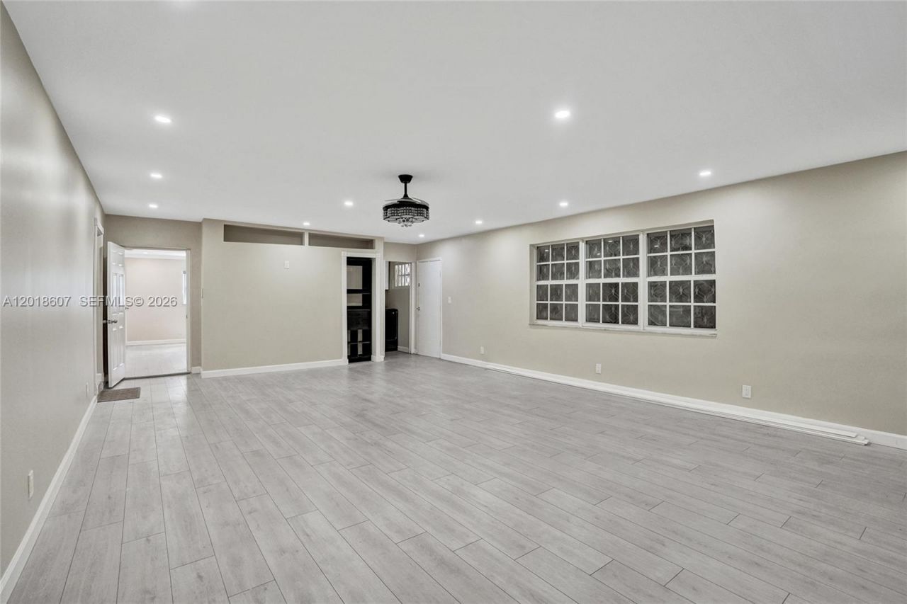 3401 NW 7th St, Lauderhill, FL 33311 Photo