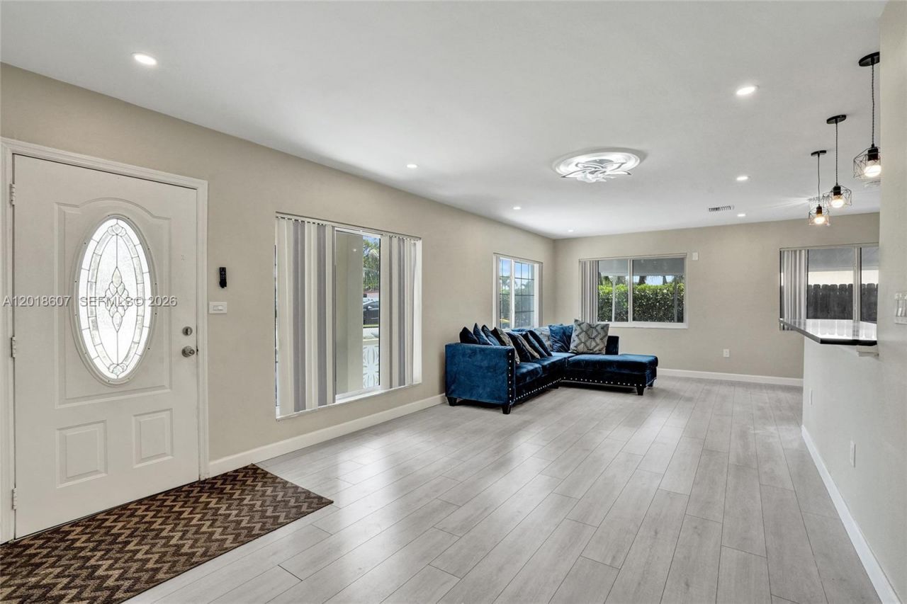 3401 NW 7th St, Lauderhill, FL 33311 Photo