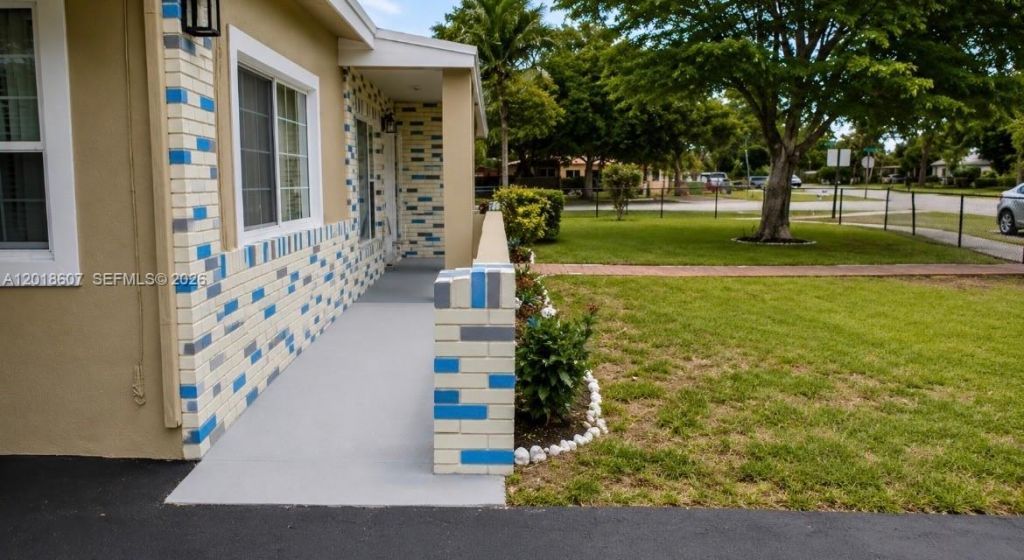 3401 NW 7th St, Lauderhill, FL 33311 Photo