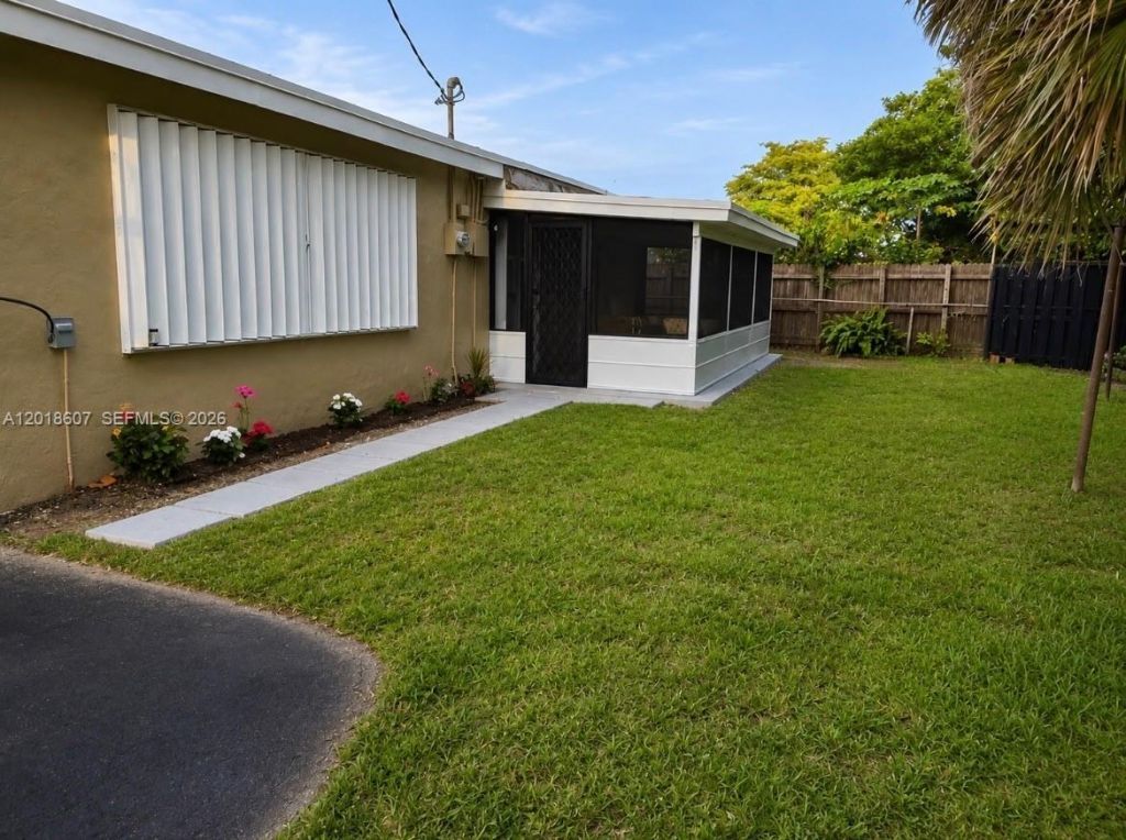 3401 NW 7th St, Lauderhill, FL 33311 Photo