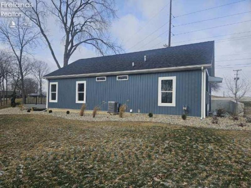 711 Bloom Road, Fremont, OH 43420 Photo 13