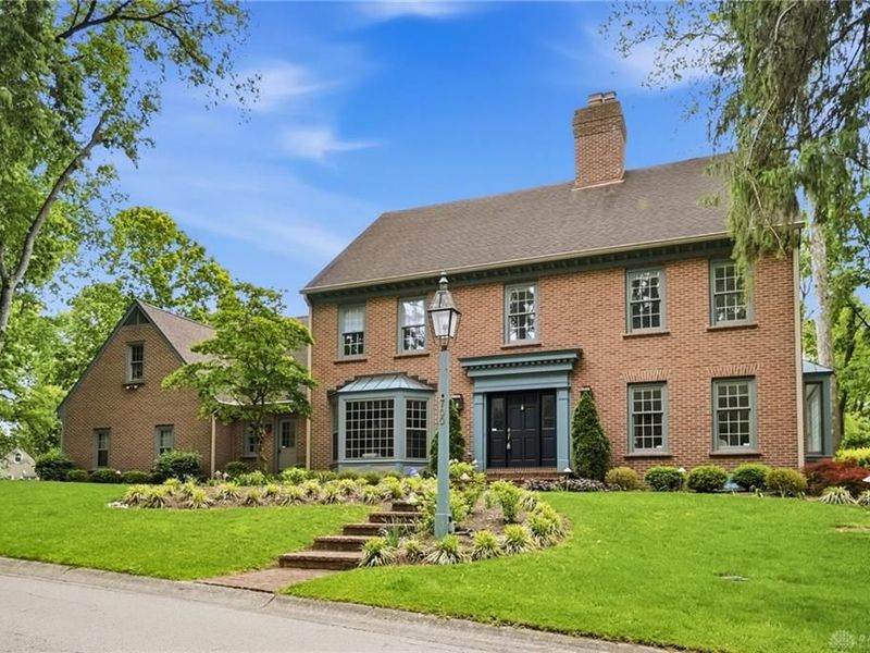 700 Palace Green Parkway, Washington Township, OH 45459 Photo 2