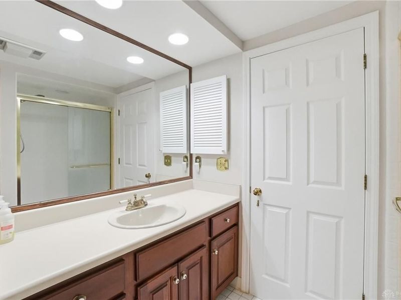 700 Palace Green Parkway, Washington Township, OH 45459 Photo 68