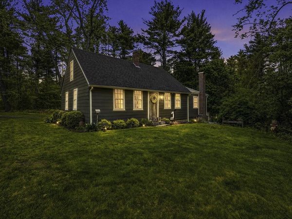 238 South St, Douglas, MA 01516