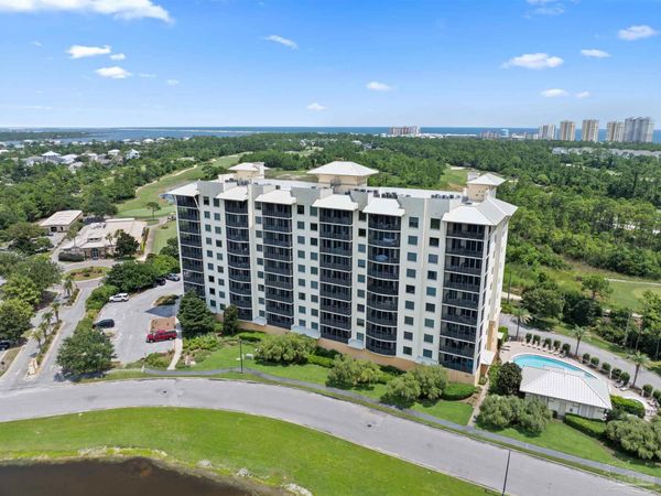 645 Lost Key Dr, Unit 303, Pensacola, FL 32507