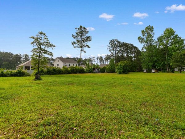 3238 Daisey Rd. , Loris, SC 29569
