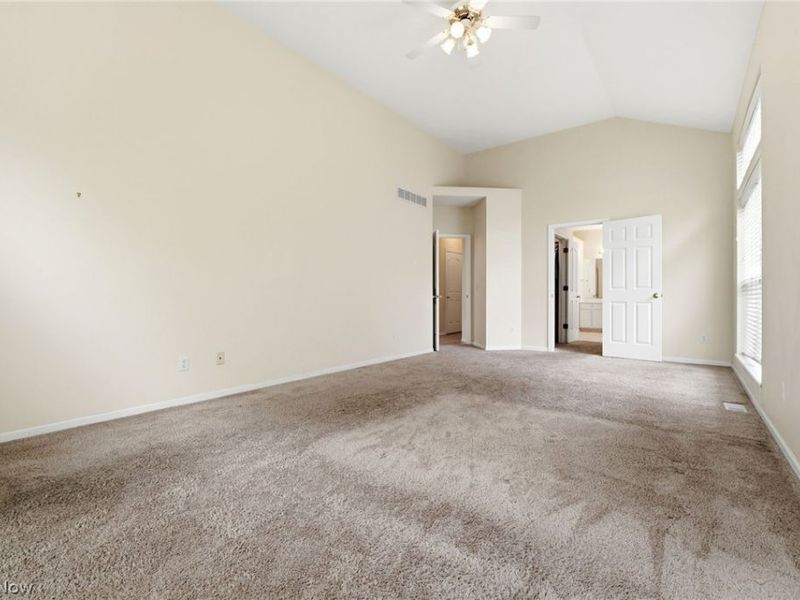 33984 Crown Colony Drive, Avon, OH 44011 Photo 17