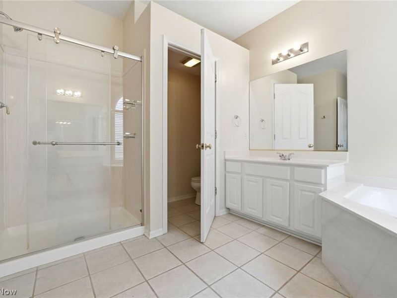 33984 Crown Colony Drive, Avon, OH 44011 Photo 19