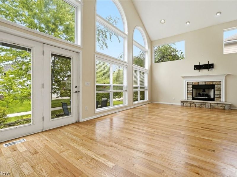 33984 Crown Colony Drive, Avon, OH 44011 Photo 7