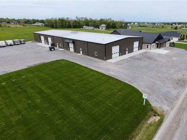 7907 Nonpariel Road , Fredericksburg, OH 44627