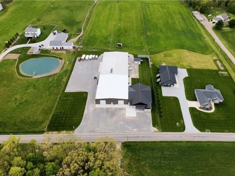 7907 Nonpariel Road, Fredericksburg, OH 44627 Photo 18