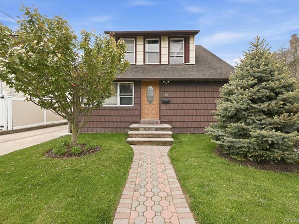 50 Leonard Avenue, Freeport, NY 11520