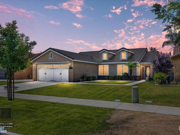 12705 Cheswolde Drive, Bakersfield, CA 93312