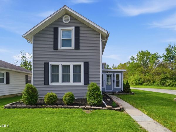 221 E Broadway Street , North Baltimore, OH 45872