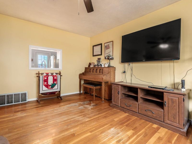 6180 Arnett Road , Westerville, OH 43081 Photo 12