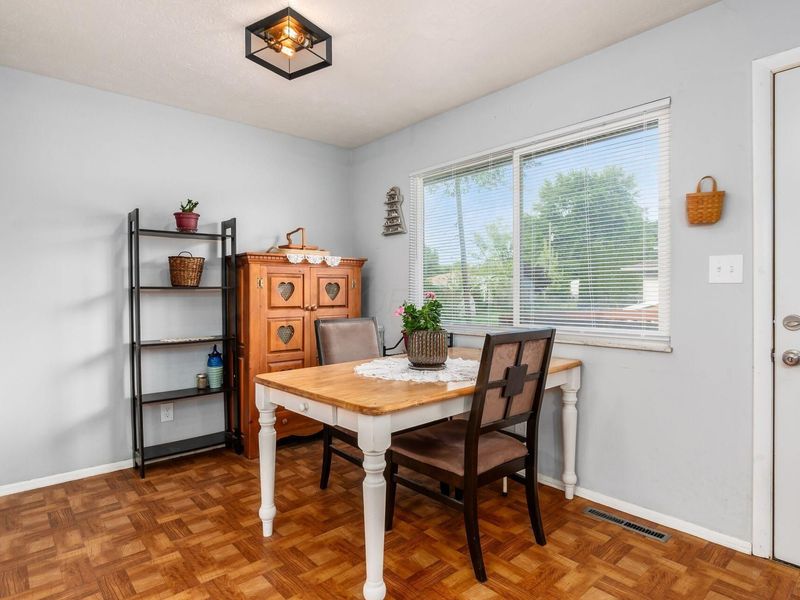 6180 Arnett Road , Westerville, OH 43081 Photo 14