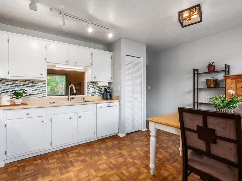 6180 Arnett Road , Westerville, OH 43081 Photo 15
