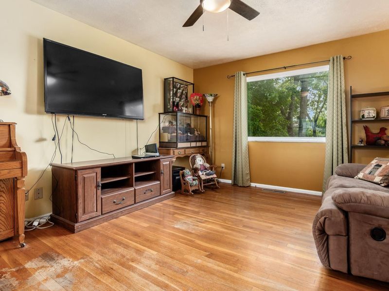 6180 Arnett Road , Westerville, OH 43081 Photo 7
