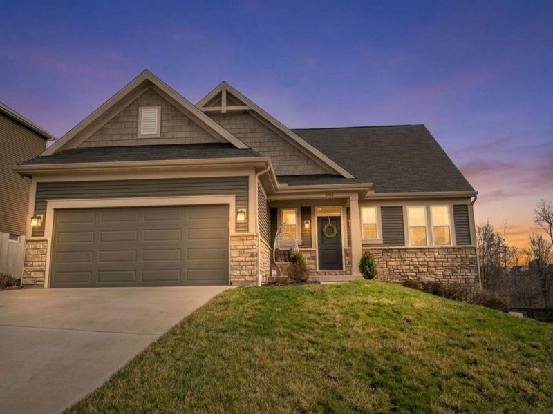 9964 Meadow Glen Drive, Independence, KY 41051 Photo 1