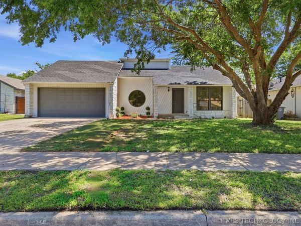 3829 S 117th East Avenue , Tulsa, OK 74146