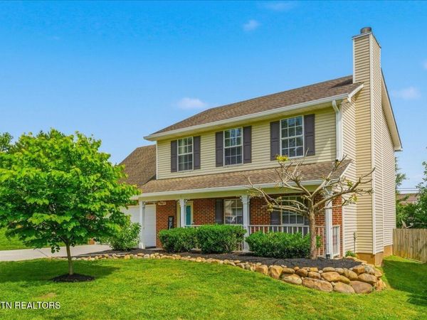 8132 Legacy Lane, Knoxville, TN 37919