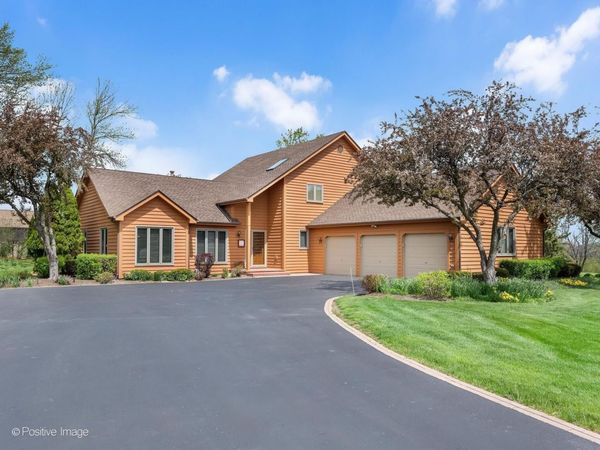 29W170 PEPPER Court , West Chicago, IL 60185