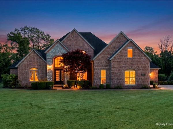 350 Polo Drive , Fayetteville, AR 72703