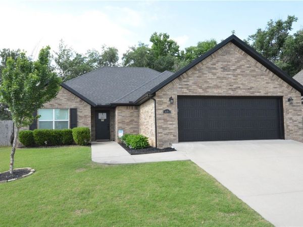 1497 Counts Avenue , Springdale, AR 72764